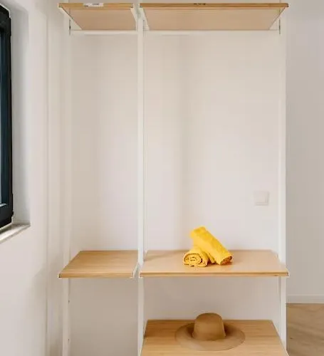 Apartment Main Street Designersuite 6